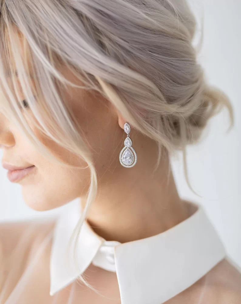 ''Dazzling'' νυφικά σκουλαρίκια σε υπέροχο κρεμαστό σχήμα δάκρυ! - Image 9