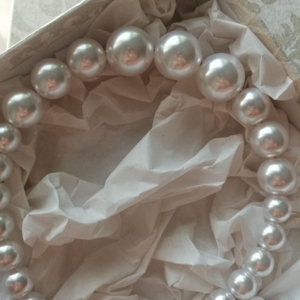 Oversized στέκα με πέρλες! - Image 4