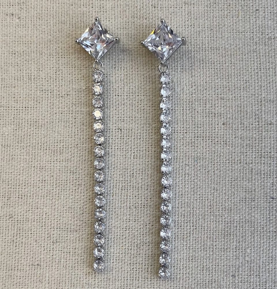 «Love chains» μακριά σκουλαρίκια με λαμπερά κρύσταλλα σε γεωμετρικό σχήμα! - Image 2