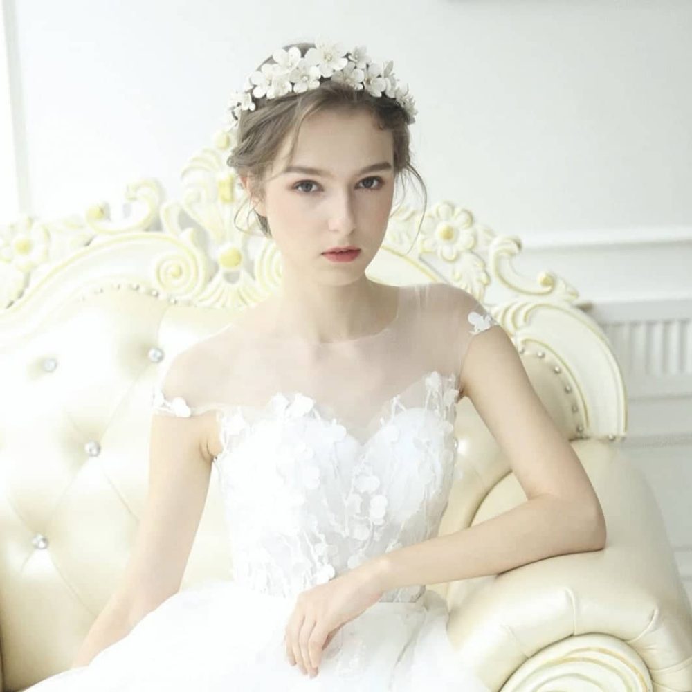 ''Marina'' handmade leather floral bridal Crown - Image 3