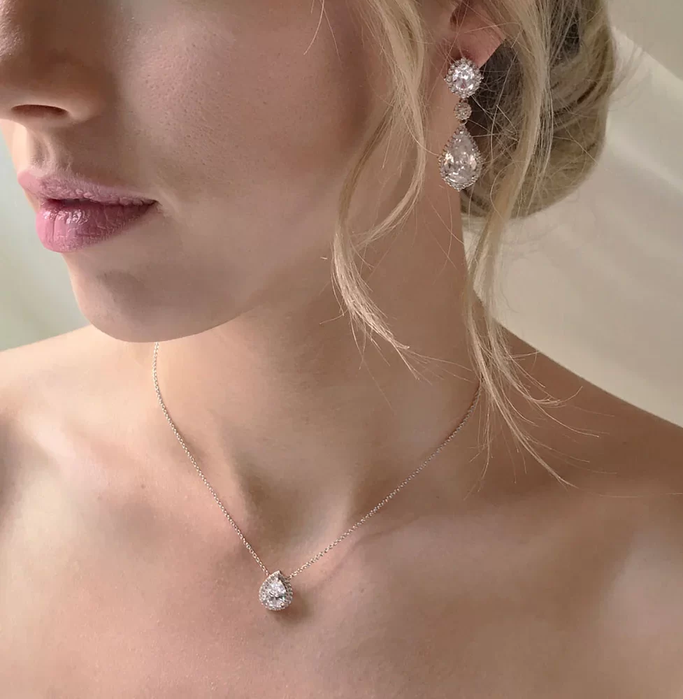 ''Niovi'' σκουλαρίκια με αριστοκρατικό σχεδιασμό! Μεσαίου μήκους, επιχρυσωμένα με ζιργκόν ανώτερης ποιότητας! - Image 11