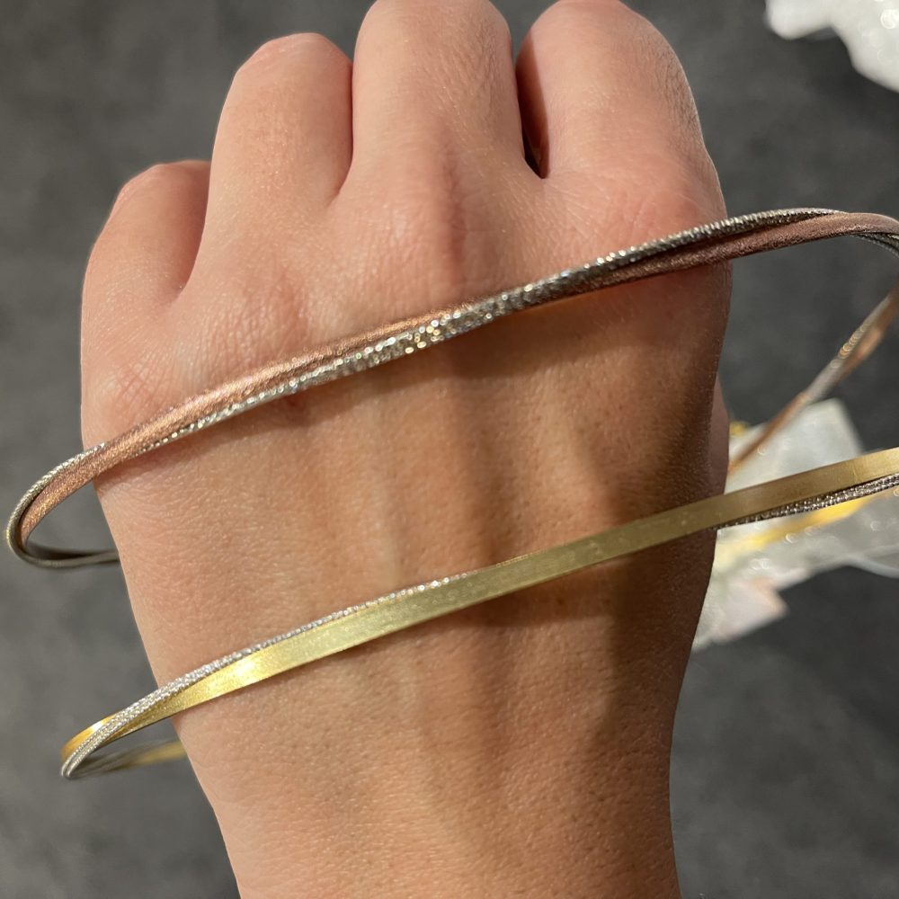 “Magnetic” πανέμορφα στέφανα. Χειροποίητα δίχρωμα, σε minimal γραμμή , χρυσό ματ με λαμπερή διακόσμηση! - Image 7