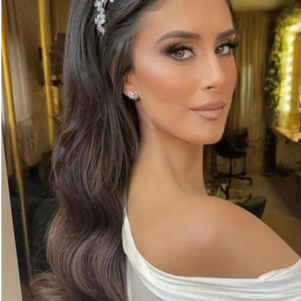 ''Treasure" grande , ρομαντική στέκα με εξαιρετικής ποιότητας , υπέρλαμπρα ζιργκόν!