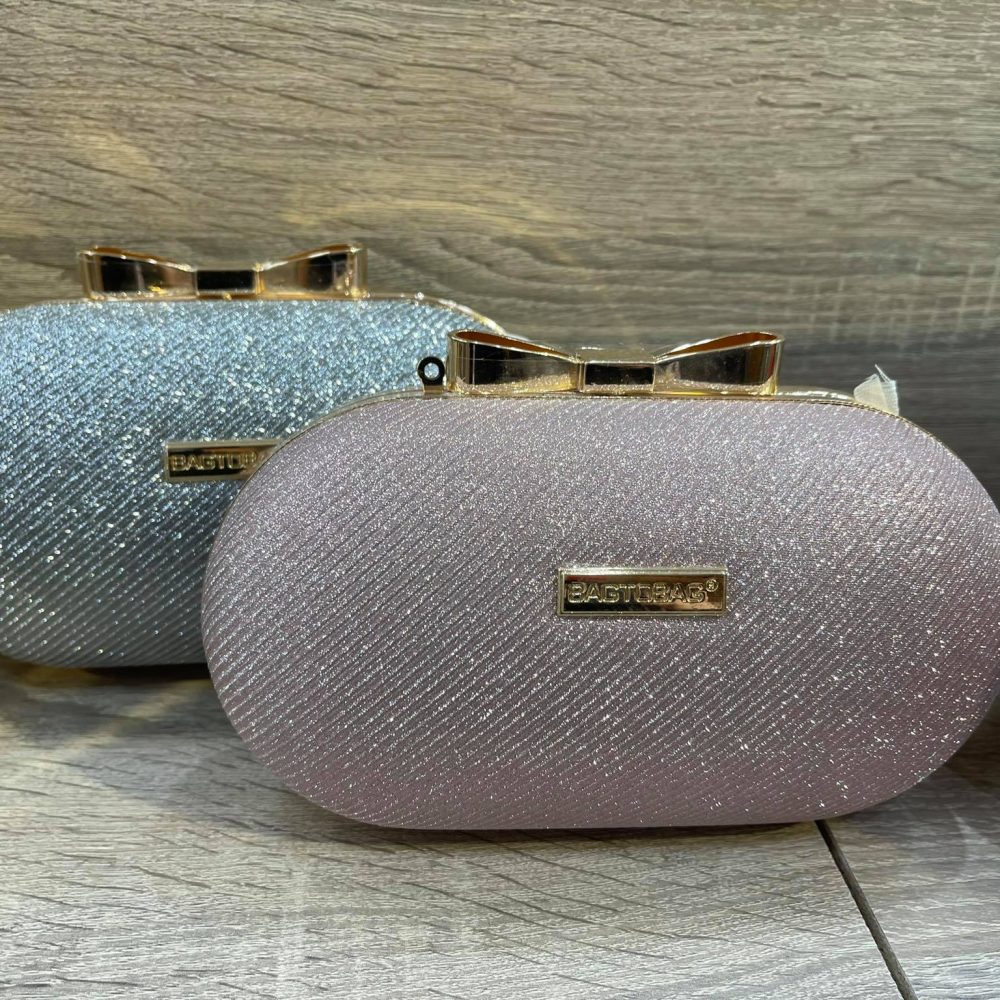 Bow clutch bag Rose Gold! - Image 2