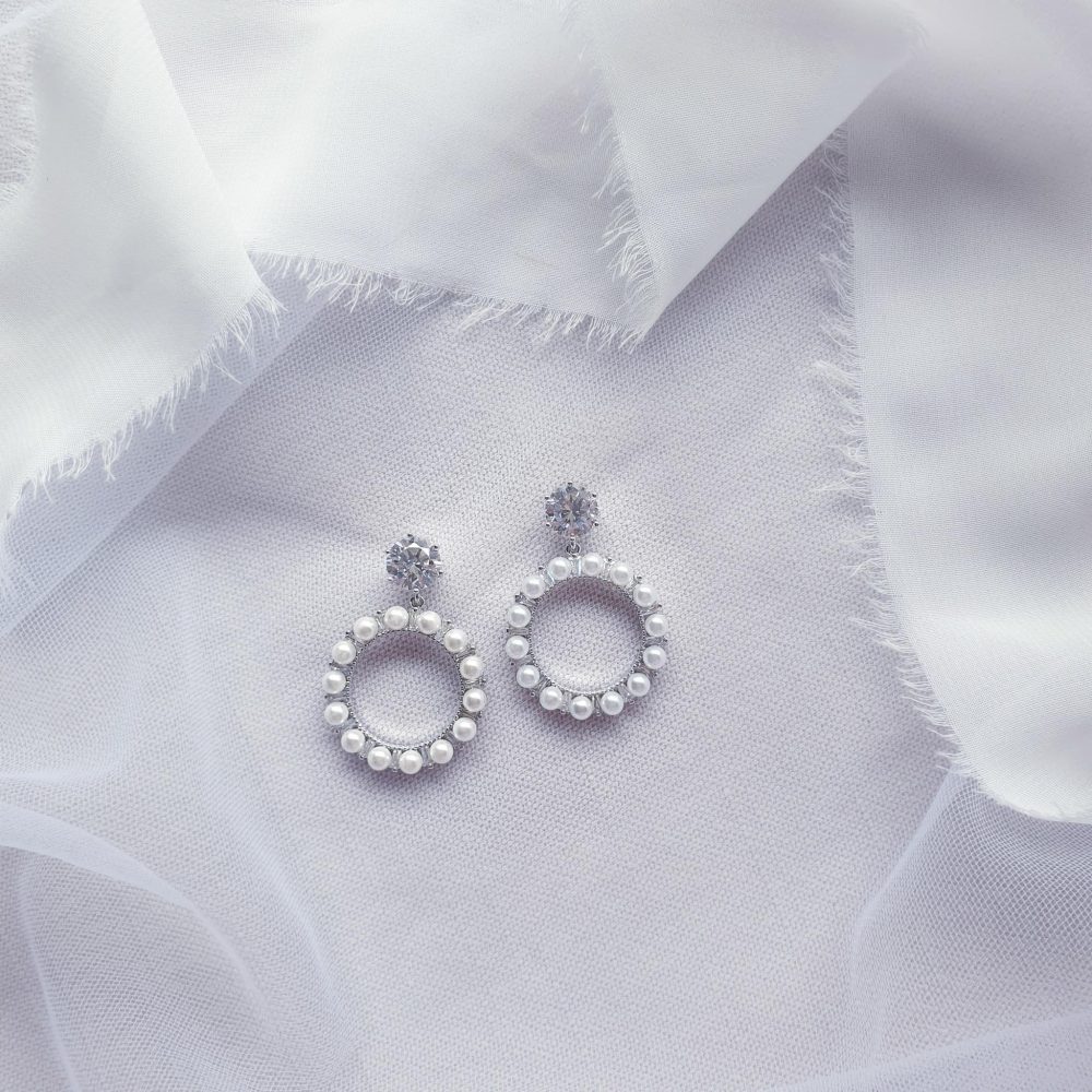 ''Lovable'' pearl earrings! - Image 4