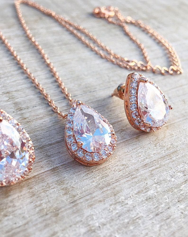 ”Tear drop rose gold” σετ. Αποτελείται από σκουλαρίκια και το ίδιο κολιέ του! - Image 10