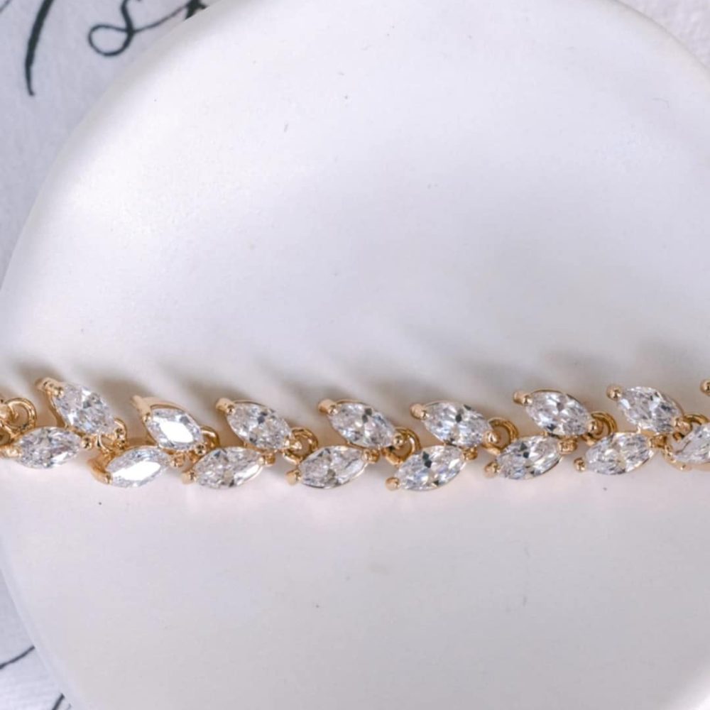 Κλασσικό και διαχρονικό βραχιόλι ‘Eva’ σε χρυσό με κρύσταλλα ζιργκόν! - Image 2