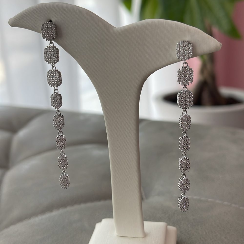 “Long & sophisticated” σκουλαρίκια από την συλλογή μας με ασήμι 925. Και γνήσια κρύσταλλα ζιργκόν! - Image 3