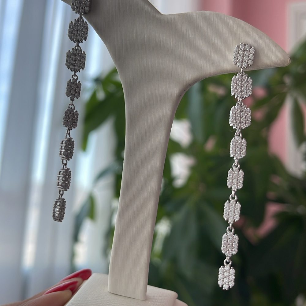 “Long & sophisticated” σκουλαρίκια από την συλλογή μας με ασήμι 925. Και γνήσια κρύσταλλα ζιργκόν! - Image 2