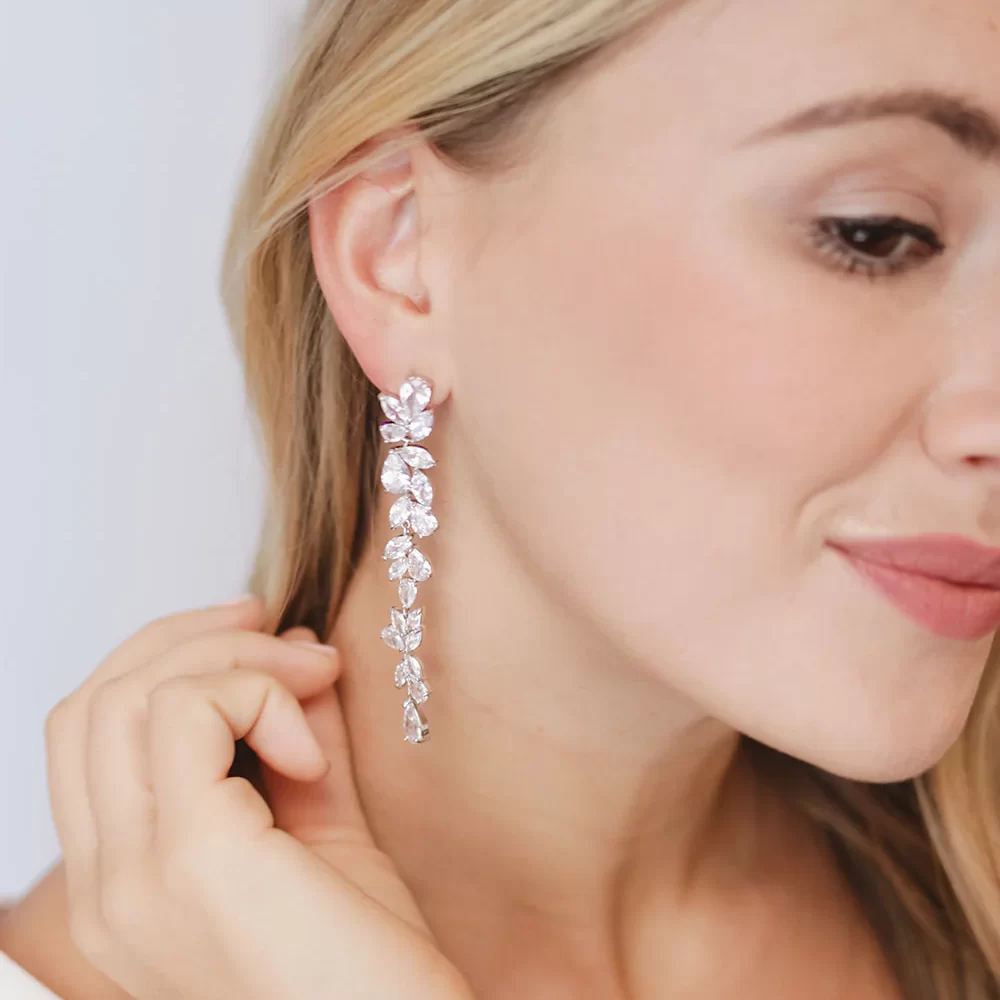 “Radiant” πανέμορφα μακριά σκουλαρίκια, επιχρυσωμένα με εξαιρετικής ποιότητας λαμπερά ζιργκόν! - Image 6