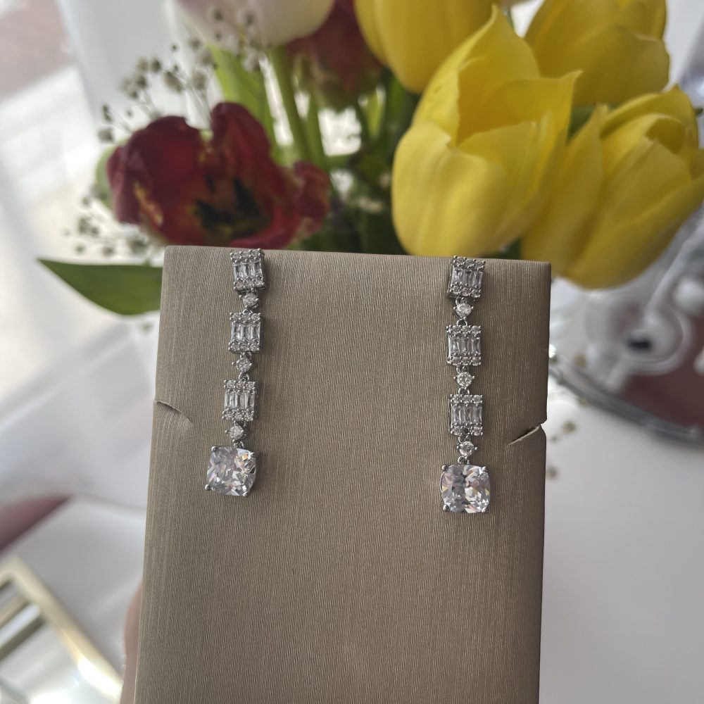 “Giorgia” μεσαίου μήκους σκουλαρίκια, σε όμορφες , γεωμετρικές γραμμές! - Image 2