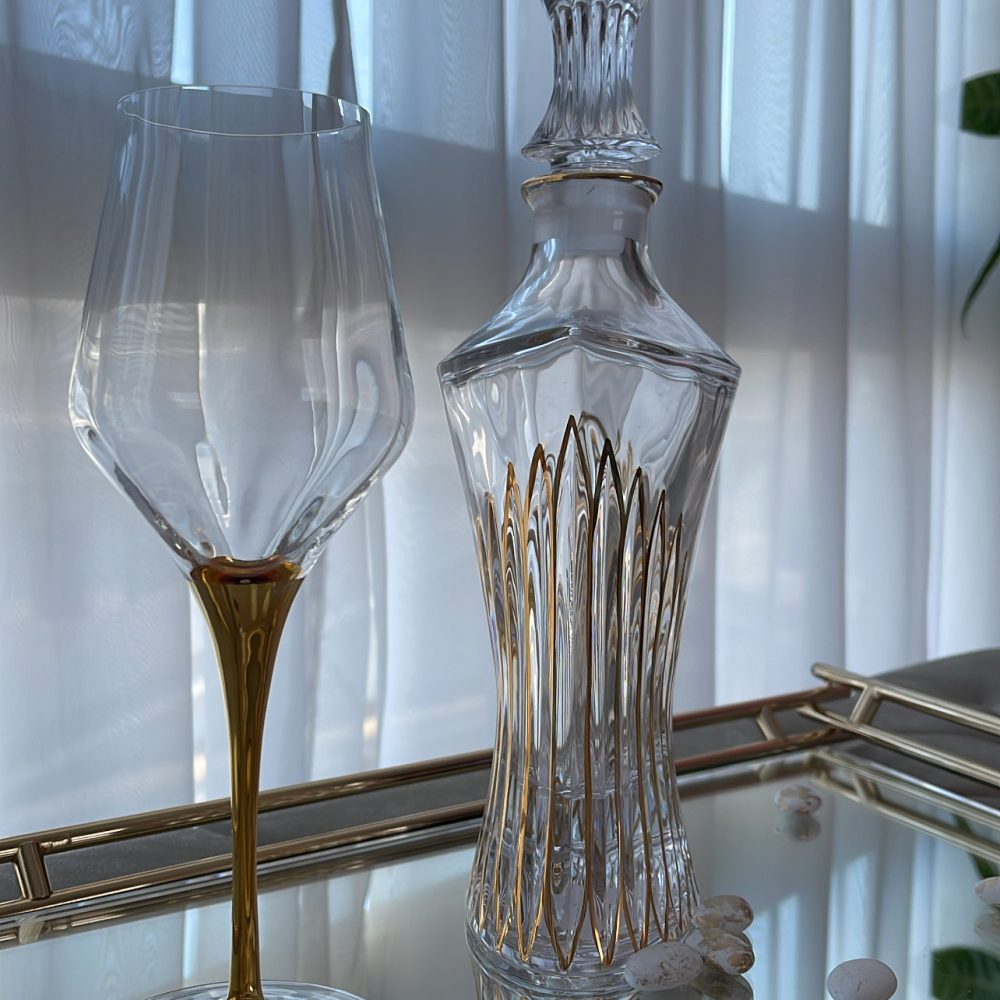 Σετ κρασιού με χρυσές λεπτομέρειες & εντυπωσιακό σχεδιασμό! - Image 6