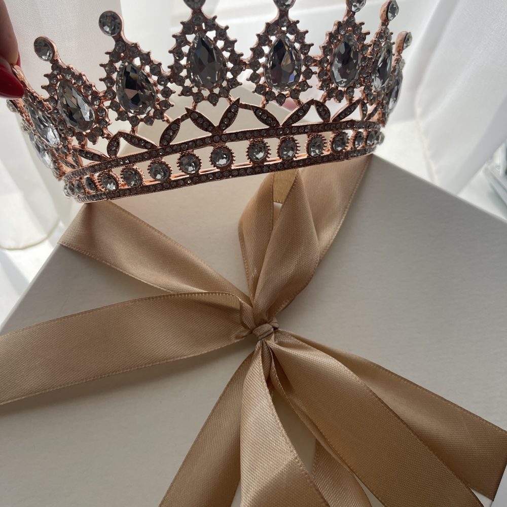 ''Vanessa'' τιάρα σε ροζ χρυσό με κρύσταλλα! - Image 2