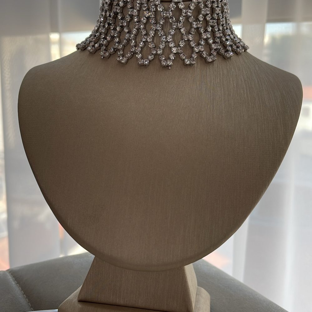 “Embrace” ultimate choker με λαμπερά Swarovski και αυξομειώμενο κούμπωμα! - Image 6