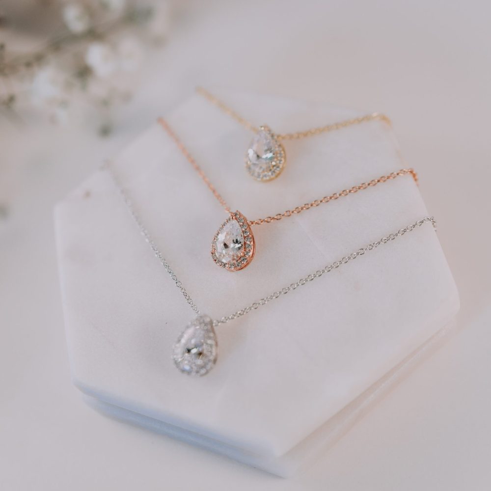 “Tear drops” necklace! Εύκολο να συνδυαστεί κολιέ, με την αλυσίδα του να περνά μέσα από το charme! - Image 2