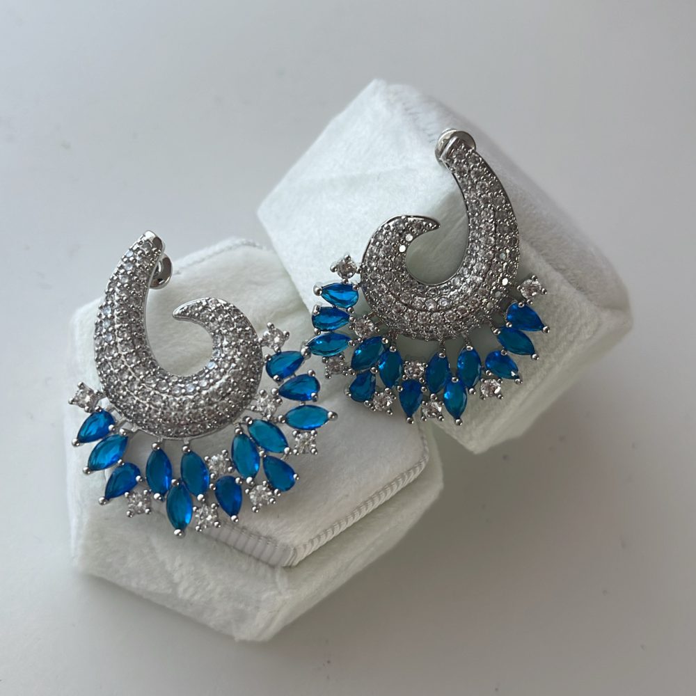 “Mermaid” υπέροχα statement σκουλαρίκια, με λαμπερά ζιργκόν σε μπλέ & διάφανες αποχρώσεις! - Image 1