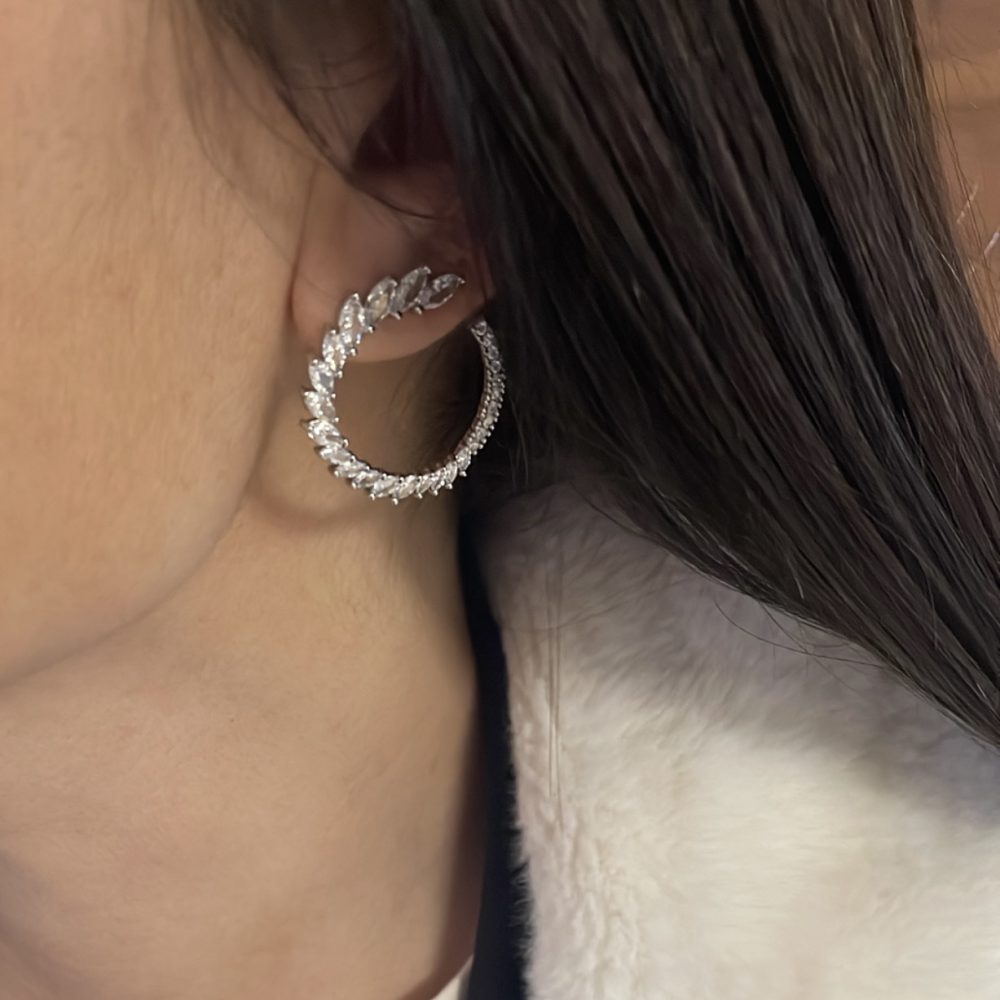 “Seasons” ROUND BAGUETTE EARINGS WITH ZIRCONS! - Image 4