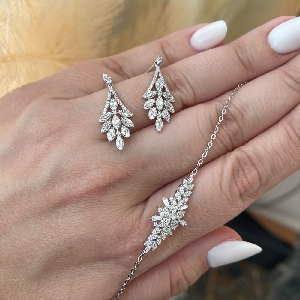 “Amira” πανέμορφο σετ βραχιόλι με σκουλαρίκια από ασήμι •925 & ζιργκονάκια κορυφαίας ποιότητας!