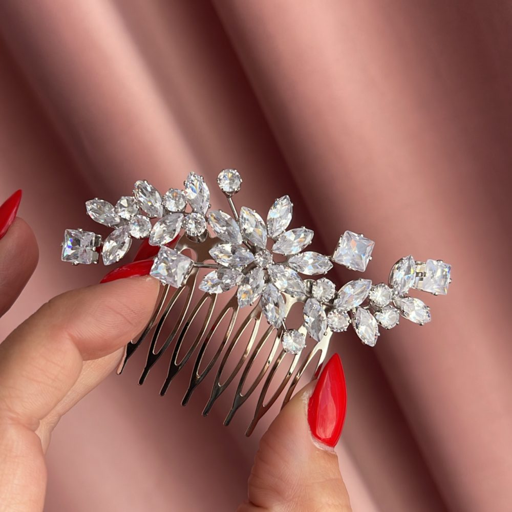 «Pierre» ασημί χτενάκι με διάφανα λαμπερά κρύσταλλα! - Image 2