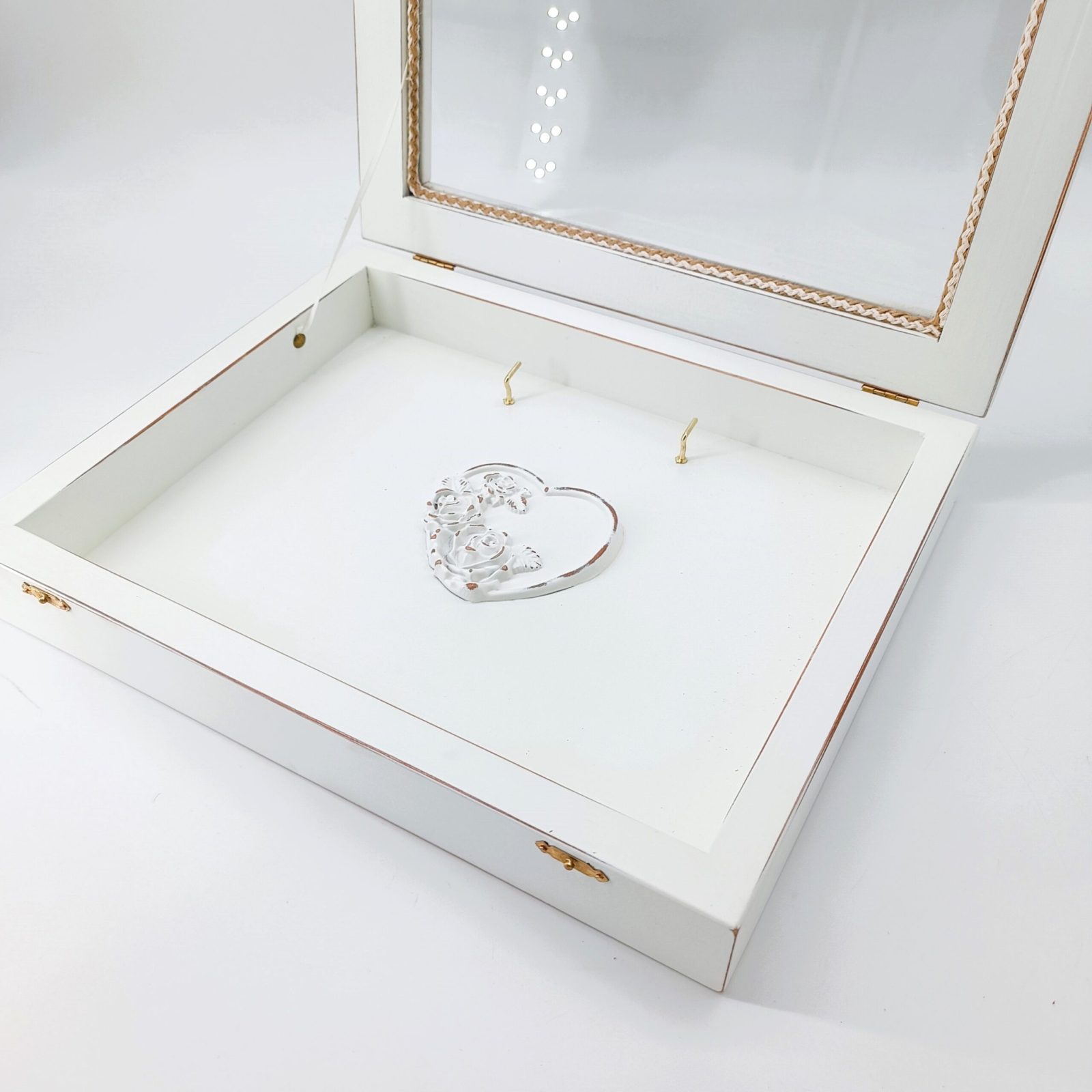 8417E08D-79C3-4405-BDE6-BD8822BA8CA2