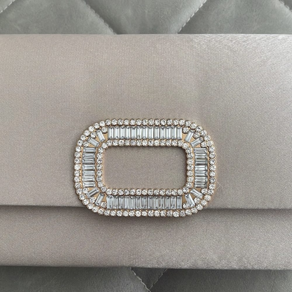 Τσάντα φάκελος σατινέ Mohito σε απόχρωση της άμμου, με κρύσταλλα! - Image 2