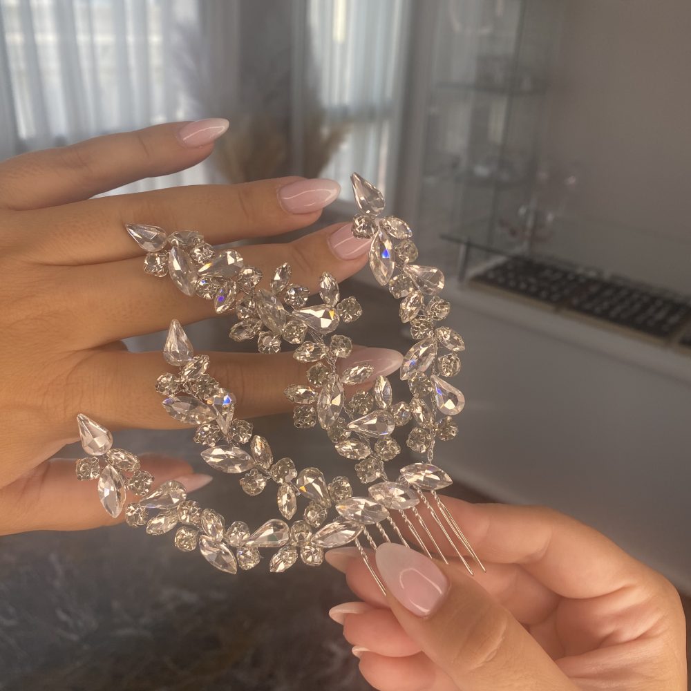 “De Lune” ένα λαμπερό χτενάκι , με ιδανικό σχέδιο για να τόοθετηθεί στο πλάι του χτενίσματος! - Image 4