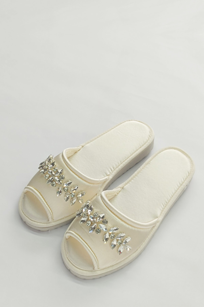 A4CC3F29-0354-4312-87F8-9C3D373A31DC