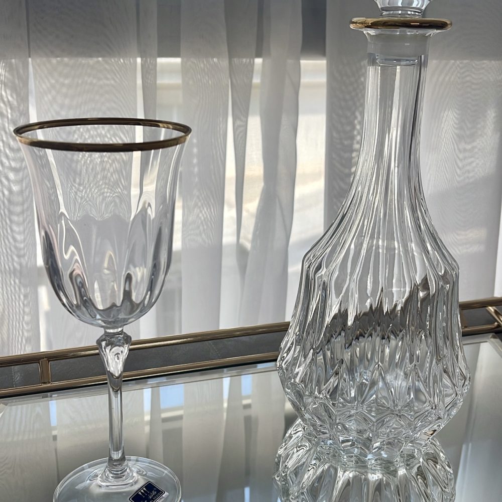 Εντυπωσιακό σετ κρασιού 3τμχ. Ασύμμετρος δίσκος με καμπύλες και κρυσταλλα κορυφαίας ποιότητας! - Image 3