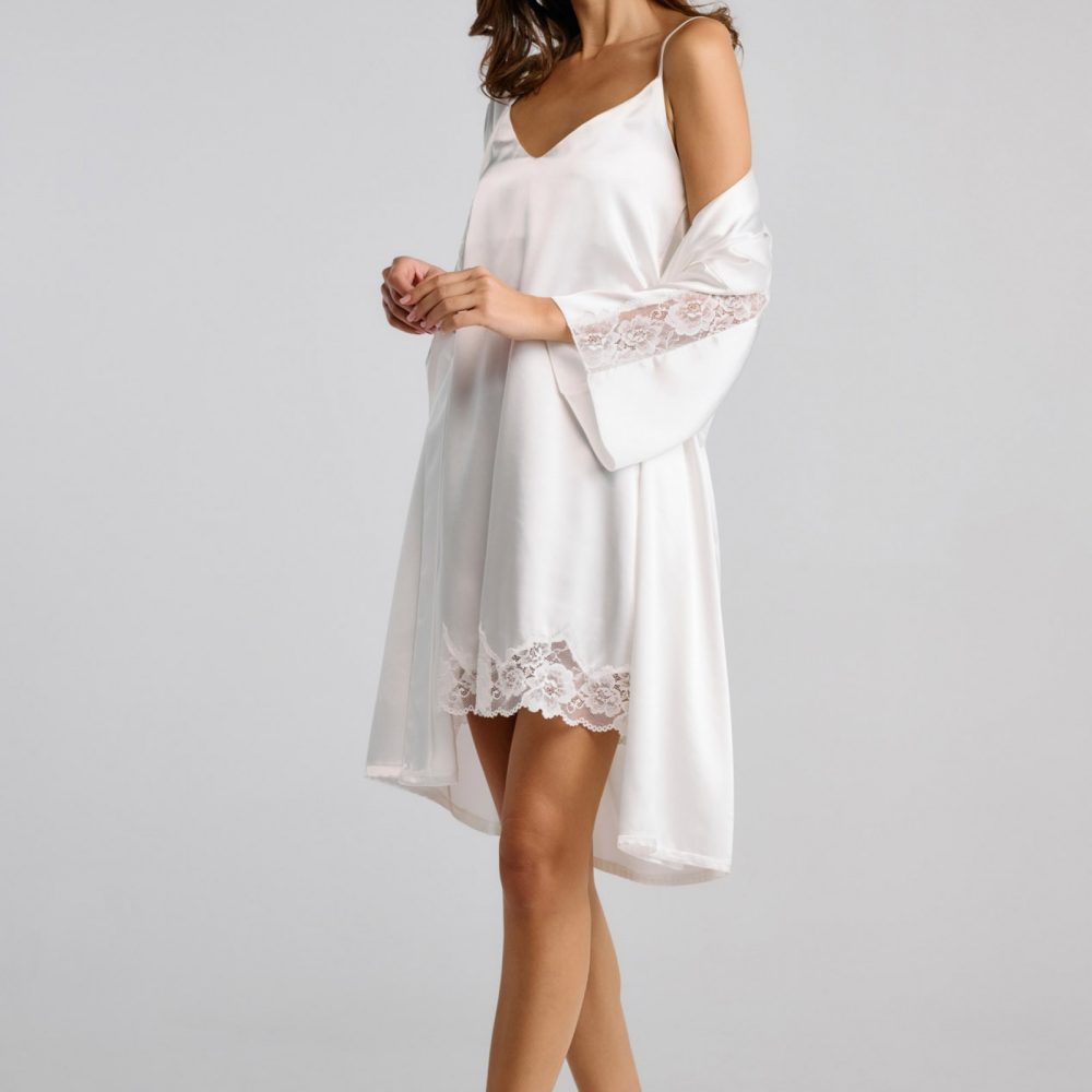 Mini νυφικό σετ Tara K-Sasa με δαντέλα!