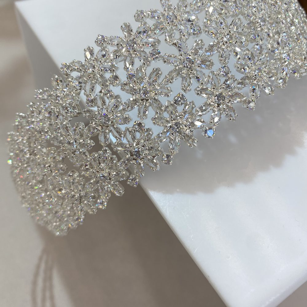 “Joli Joli” απόλυτα εντυπωσιακό headpiece! Στολισμένο με λαμπερά ζιργκόν κορυφαίας λάμψης! - Image 4