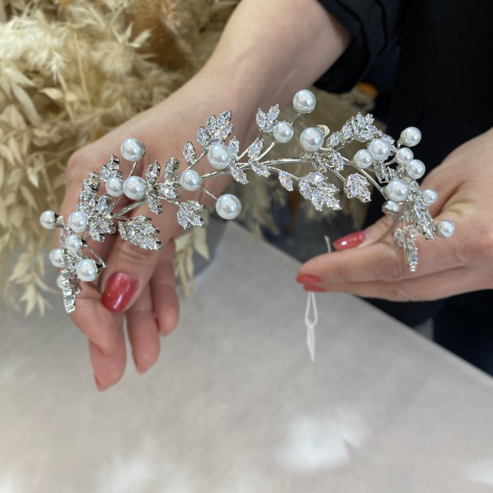 “Justin” ρομαντική στέκα με εξαιρετικής ποιότητας , υπέρλαμπρα ζιργκόν & πέρλες! - Image 8