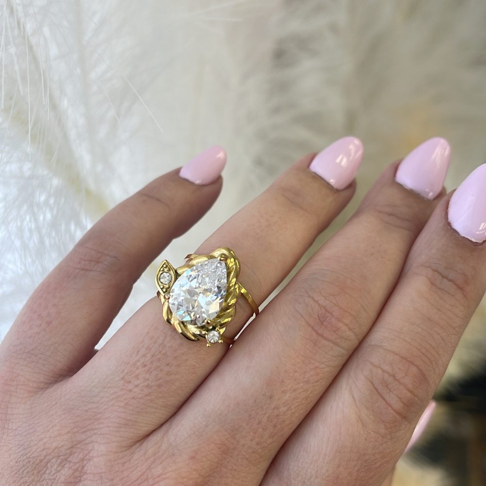 Εντυπωσιακό δαχτυλίδι με λαμπερή κεντρική πέτρα Swarovski! - Image 2