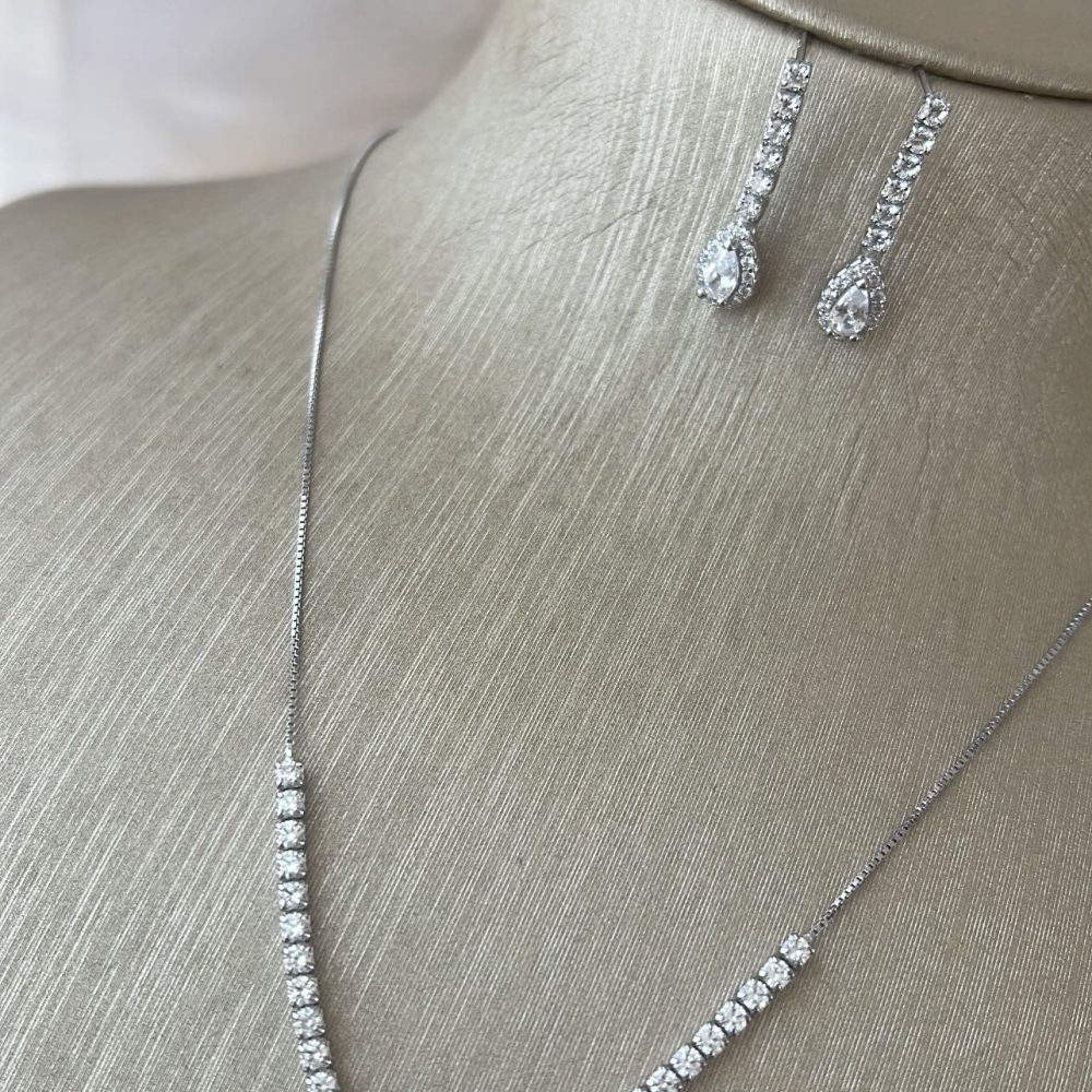 “RoRo” υπέροχο σετ από ασήμι 925• με λαμπερά ζιργκον!