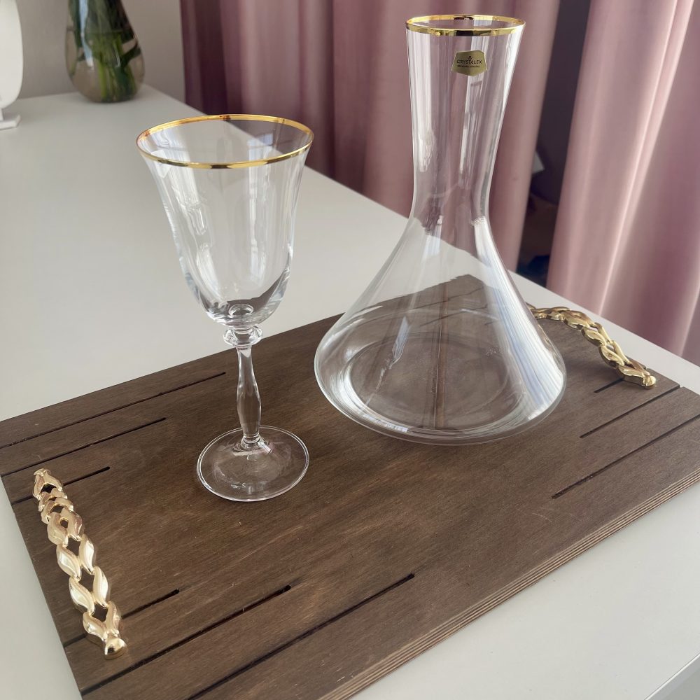 Boho chic new σετ κρασιού 3τμχ.! Ξύλινος δίσκος και κρυστάλλινο σετ Βοημείας με χρυσές λεπτομέρειες!